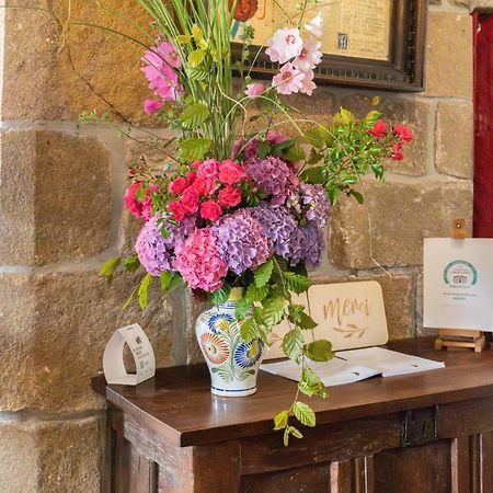 Manoir De Moellien, The Originals Relais Hotel Plonevez-Porzay ภายนอก รูปภาพ