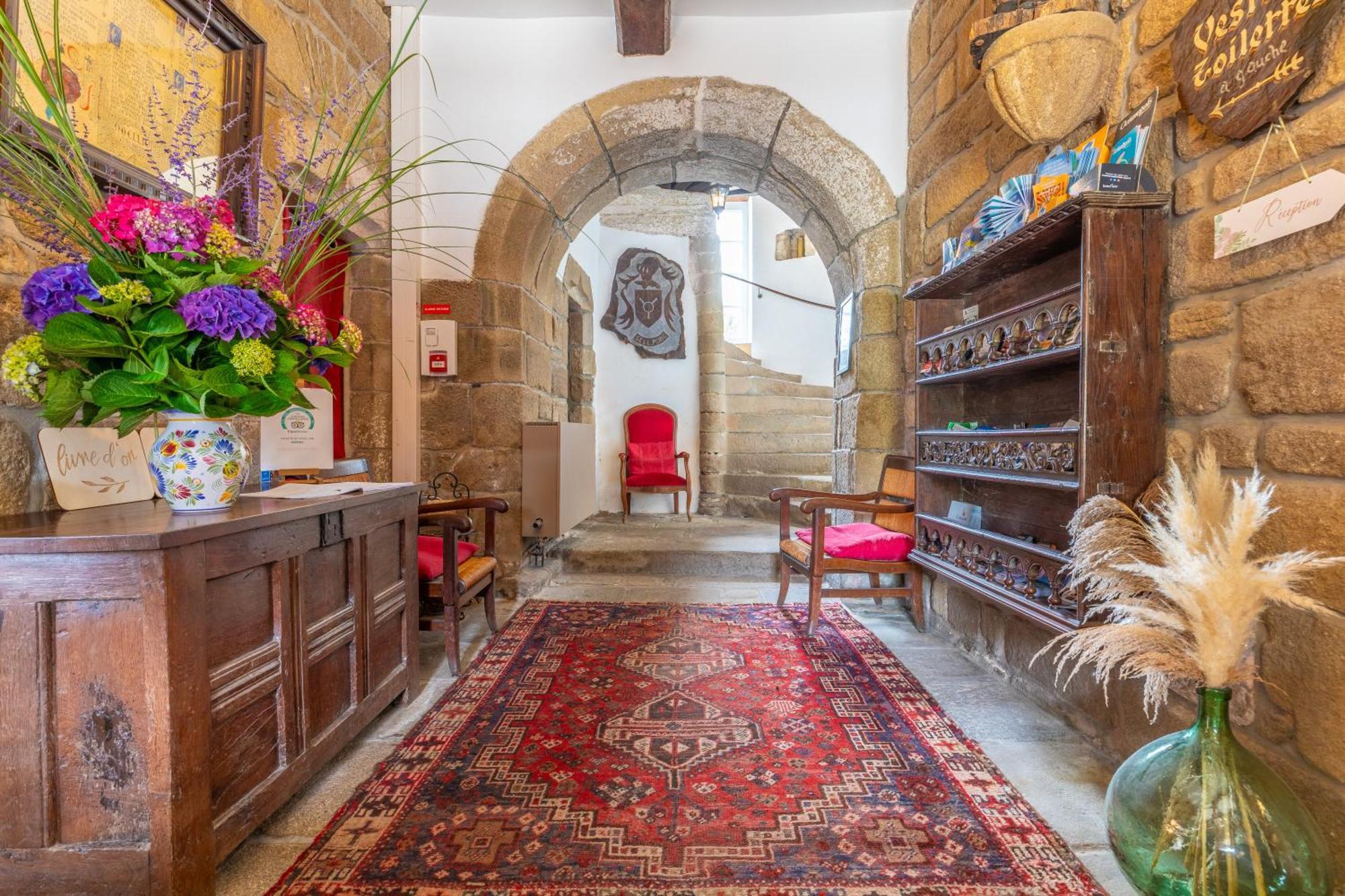 Manoir De Moellien, The Originals Relais Hotel Plonevez-Porzay ภายนอก รูปภาพ